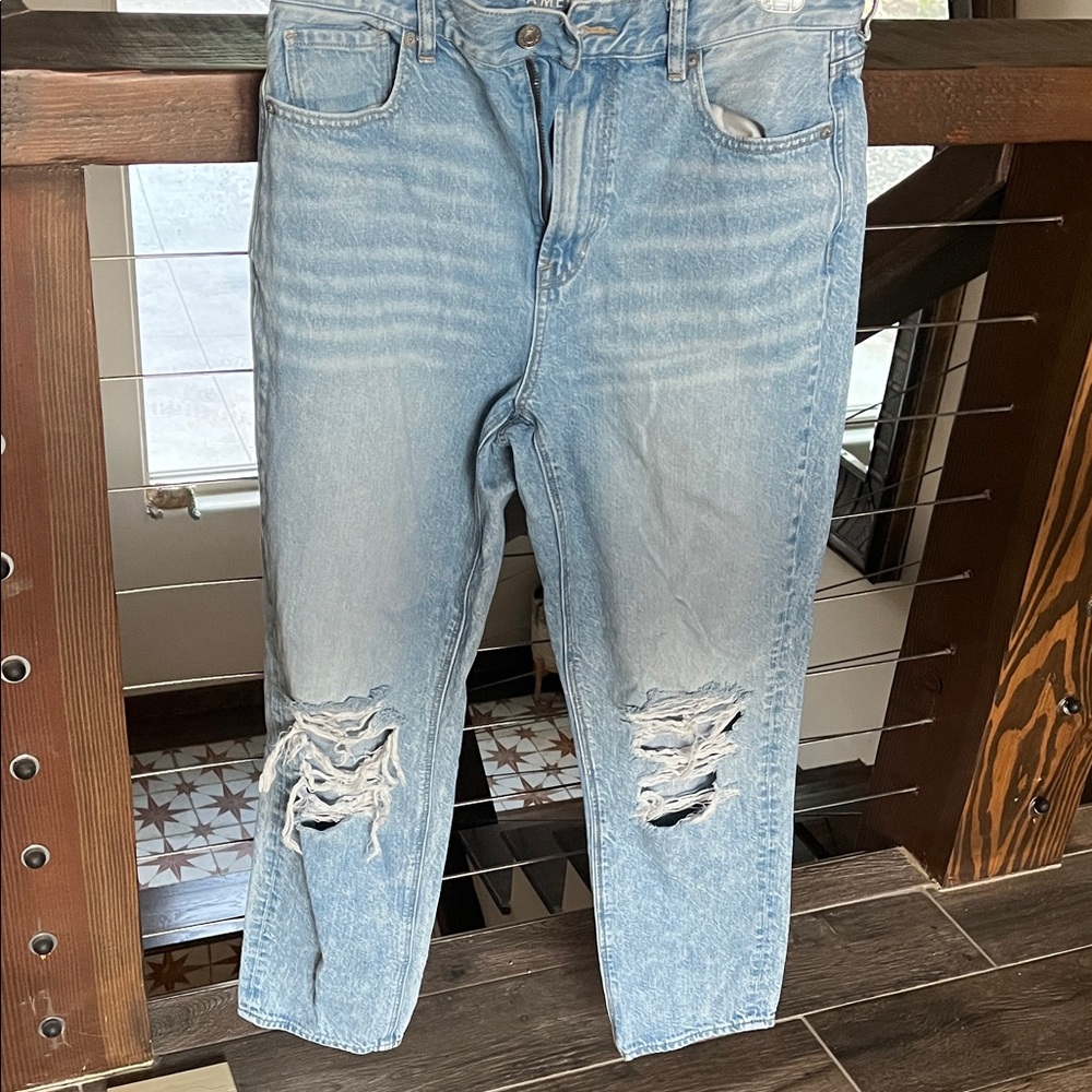 American Eagle Outfitters Light Blue Denim Jeans